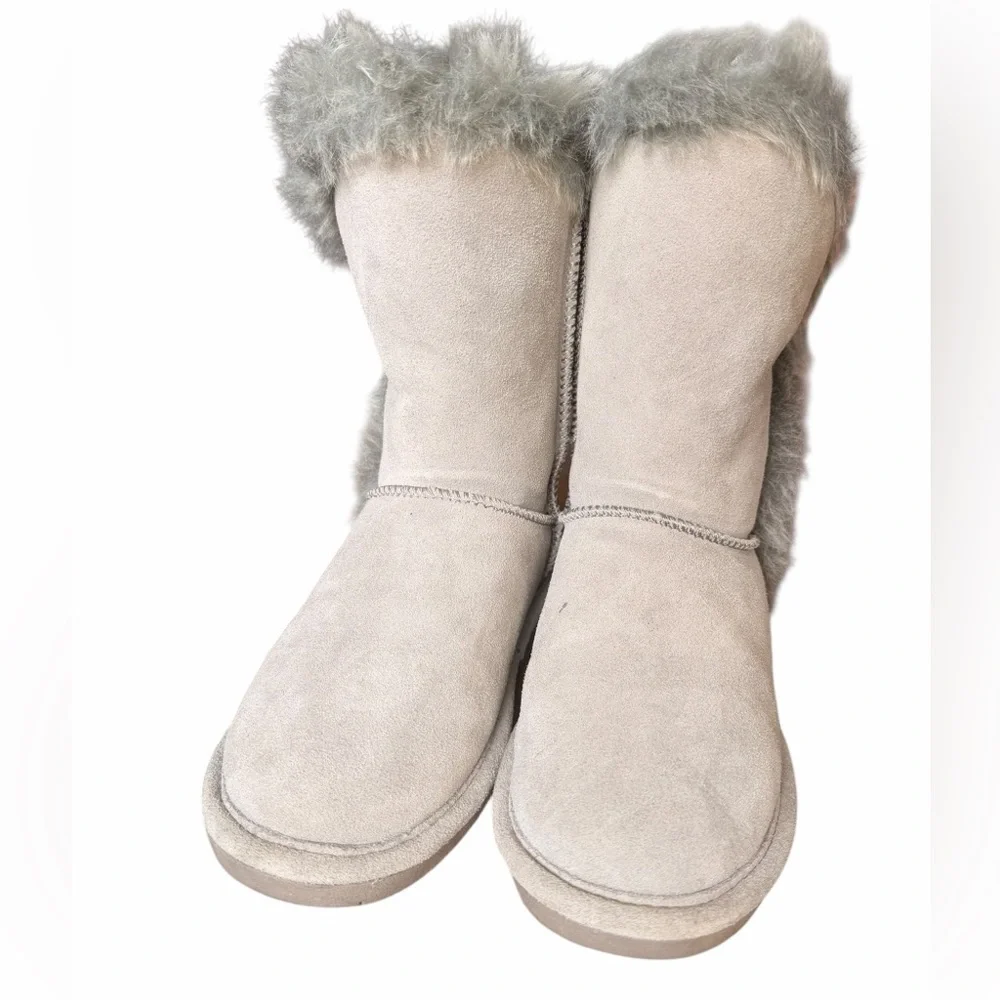 Bearpaw Cora Gray Boots